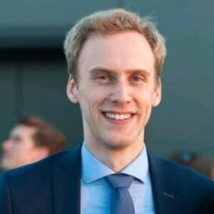 Kai Zenner, expert op het gebied van AI, data en aansprakelijkheid, en adviseur van Axel Voss, lid van het Europees Parlement
